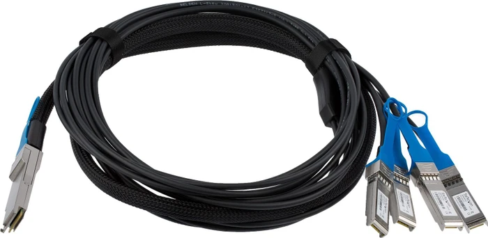 StarTech 40G 3m LAN-DAC Breakout, Twinax, 1x QSFP+/4x SFP+