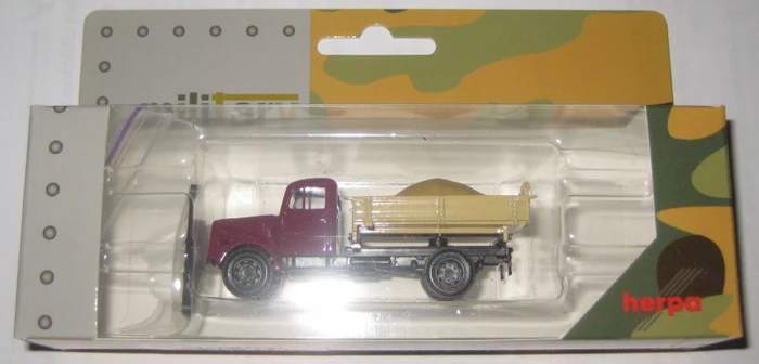Herpa Mercedes-Benz L 3000 Pritschen-LKW mit Ladung