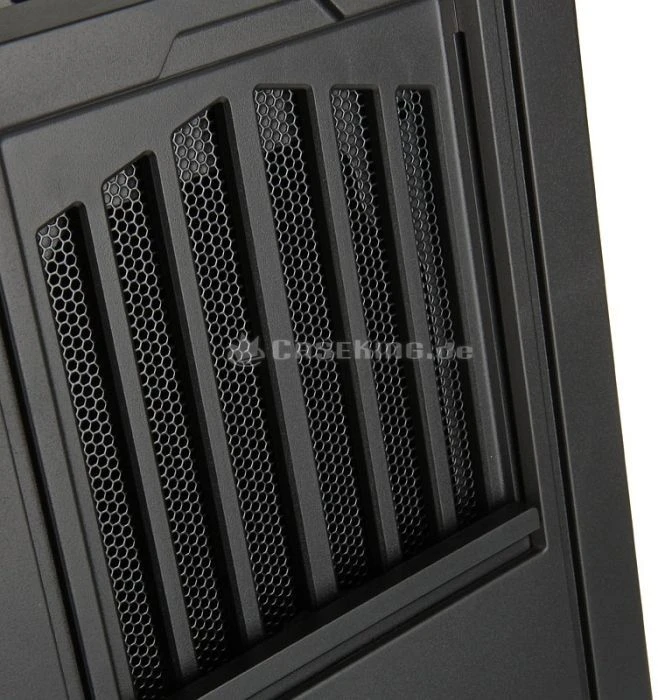 Cooler Master Silencio 650 Pure, schallgedämmt