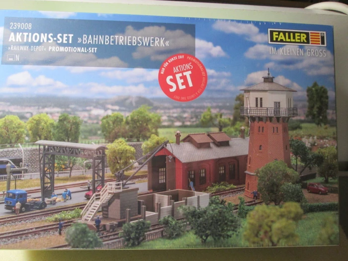 Faller Aktions-Set Bahnbetriebswerk