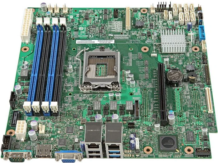 Intel S1200V3RPM (Intel 1150)