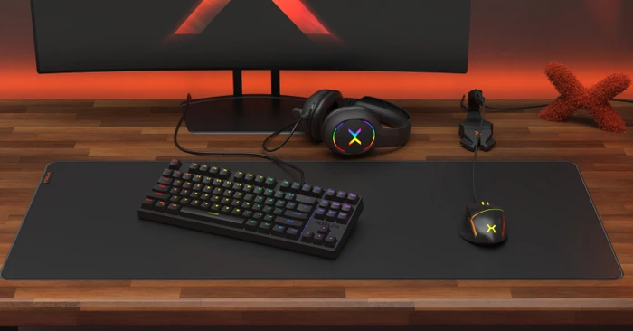 Krux Atax Pro RGB, TKL, schwarz, LEDs RGB, Gaote Outemu BLUE, USB, US