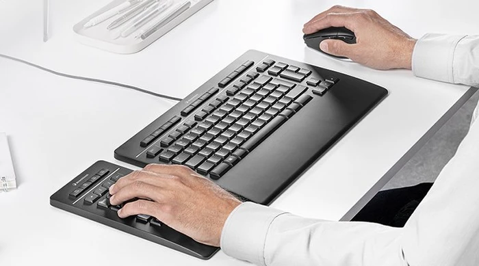3Dconnexion Keyboard Pro with Numpad, USB/Bluetooth, FR