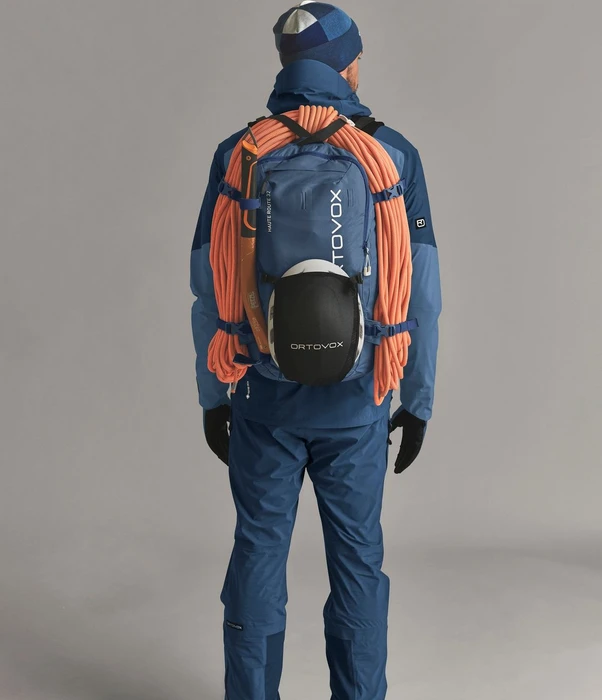 Ortovox Haute Route 32 blue nunatak