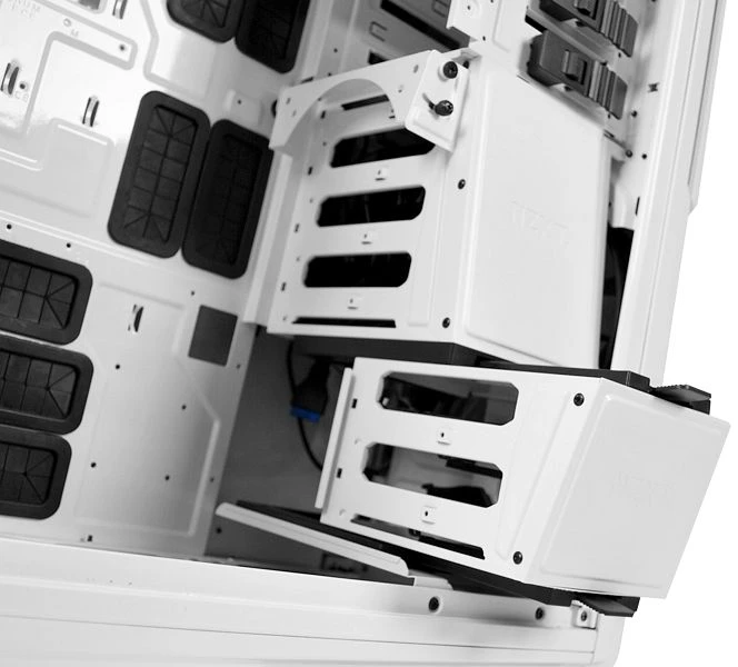 NZXT Phantom 820 weiß, Acrylfenster