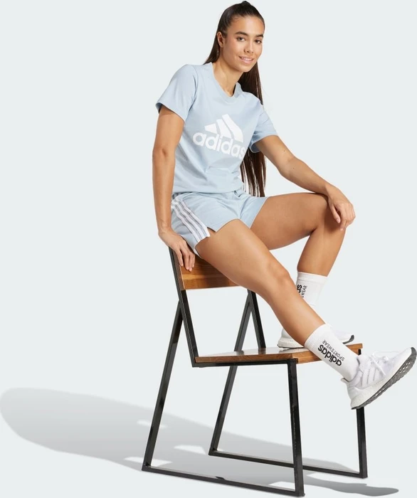adidas Essentials Slim 3-Streifen Shorts wonder blue (Damen)