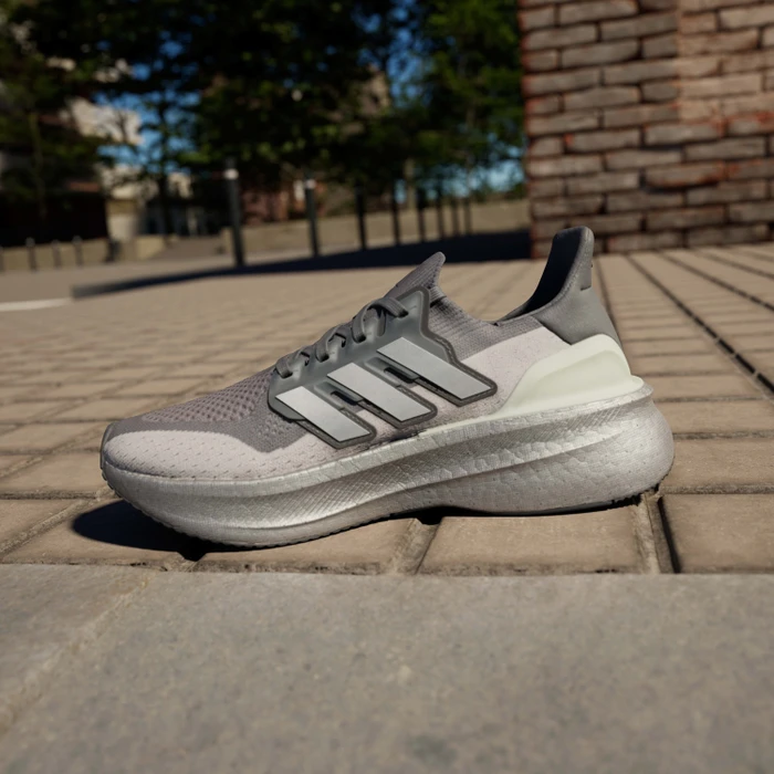 adidas Ultraboost 5 grey four/silver metallic/grey two (Damen)
