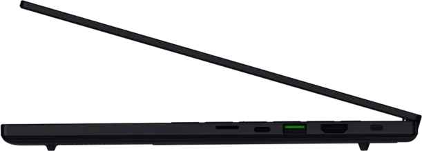 Razer Blade 14 (2025), Ryzen AI 9 365, 32GB RAM, 1TB SSD, GeForce RTX 5070, DE