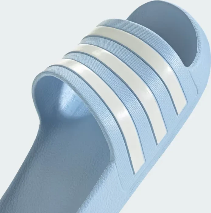 adidas Aqua Adilette glow blue/zero metalic (Damen)