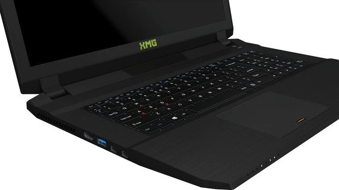 Schenker XMG P705-3UK Pro, Core i7-4720HQ, 8GB RAM, 1TB HDD, GeForce GTX 970M, DE