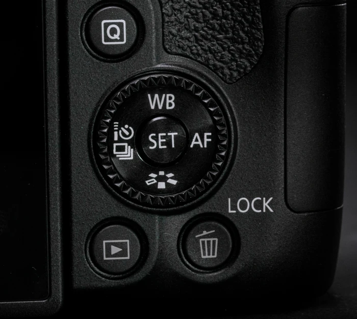 Canon EOS 850D Body