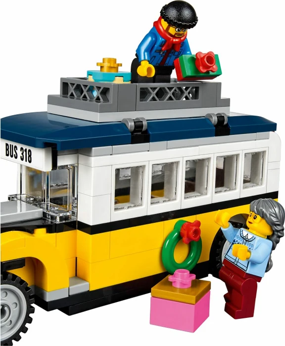 LEGO Creator Expert - Winterlicher Bahnhof