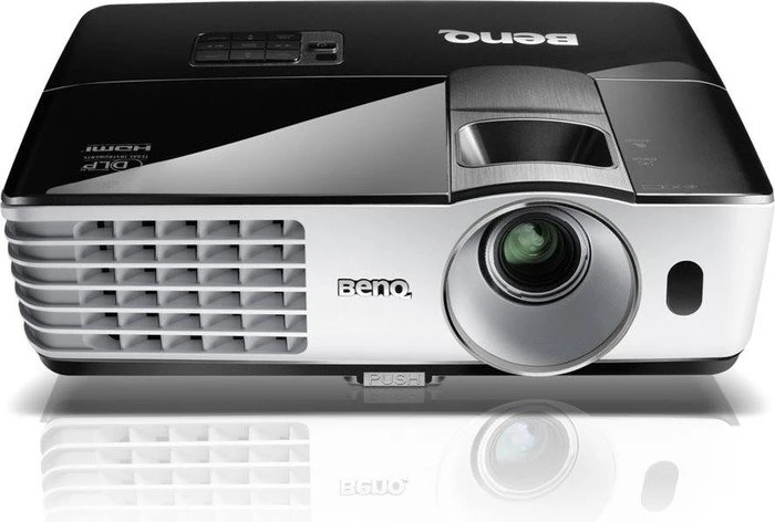 BenQ TH681