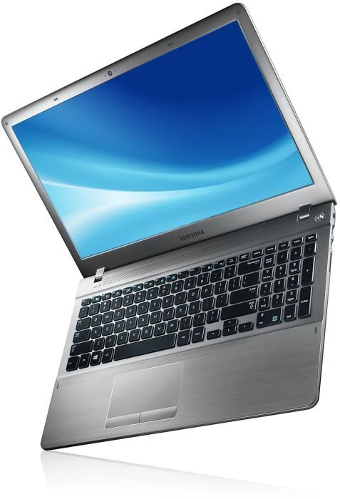 Samsung 510R5E, Core i5-3210M, 8GB RAM, 1TB HDD, Radeon HD 8750M, DE