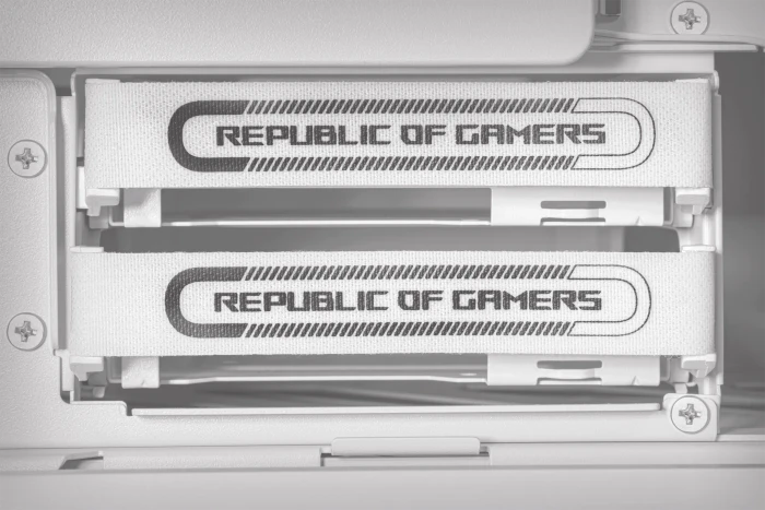 ASUS ROG Hyperion GR701 White, Glasfenster