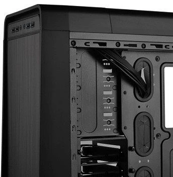 Thermaltake Urban S41, Acrylfenster