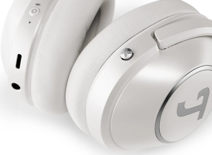 Teufel Real Blue pearl white