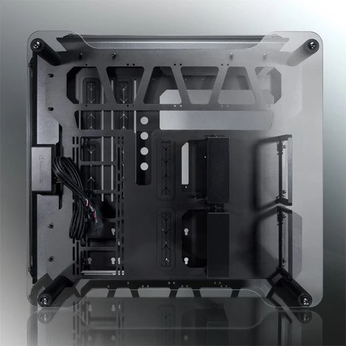 Raijintek Enyo, Glasfenster