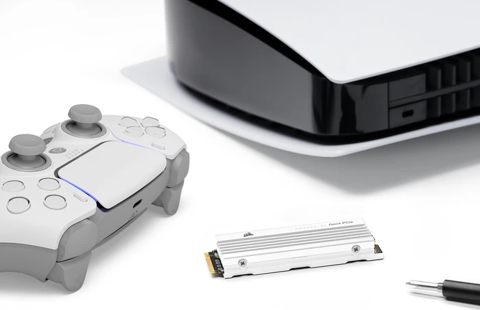 Corsair Force Series MP600 Pro LPX White 2TB, M.2 2280 / M-Key / PCIe 4.0 x4, Kühlkörper