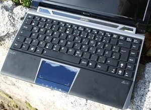 ASUS Eee PC Lamborghini VX6-BLK007M, schwarz, Atom D2700, 4GB RAM, 250GB HDD, Radeon HD 6470M, UK