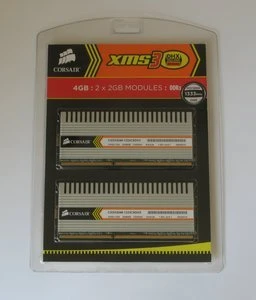 Corsair XMS3 DHX UDIMM 4GB Kit, DDR3-1333, CL9-9-9-24