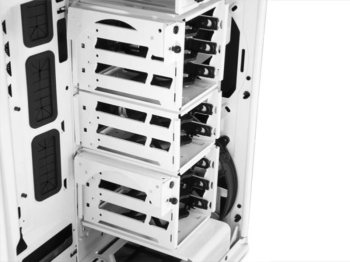 NZXT H630 weiß, schallgedämmt