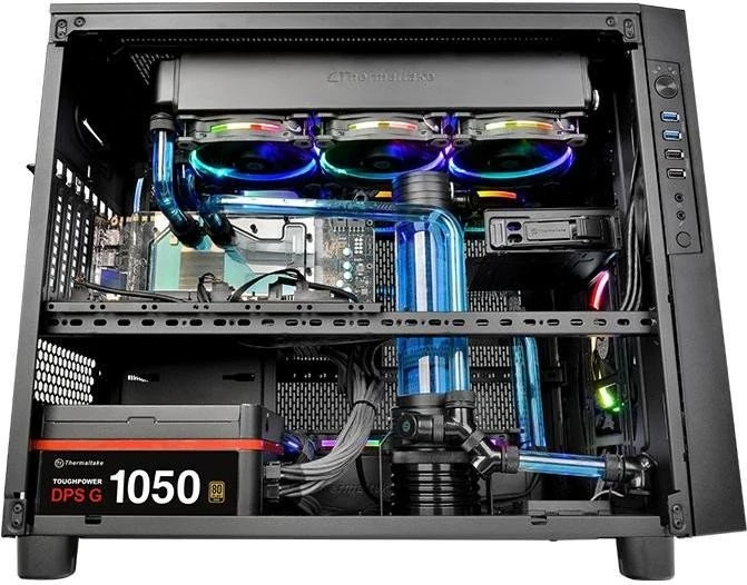 Thermaltake Core X5, Acrylfenster