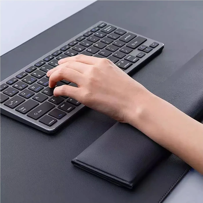 Baseus MagPro Series II Desk Mat mit Handballenauflage und induktivem Ladegerät, 770x340mm, schwarz