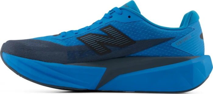 New Balance FuelCell Rebel v5 altitude/shadow blue (Herren)