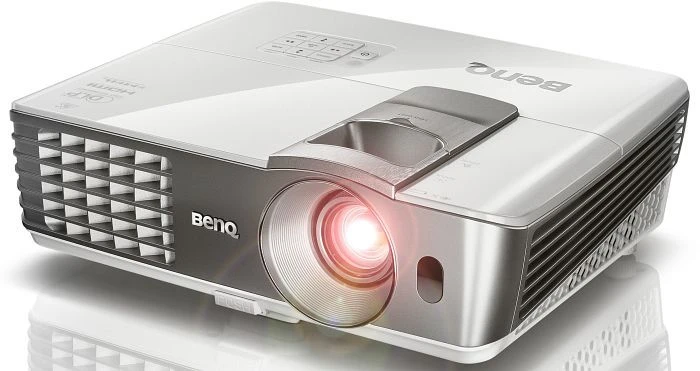 BenQ W1070+