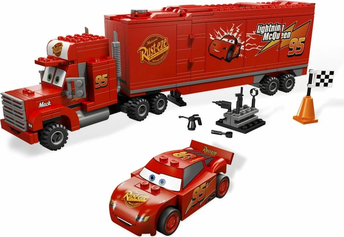 LEGO Cars - Mack's Team Truck