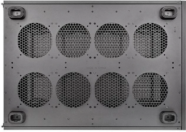 Thermaltake Core W200, Acrylfenster