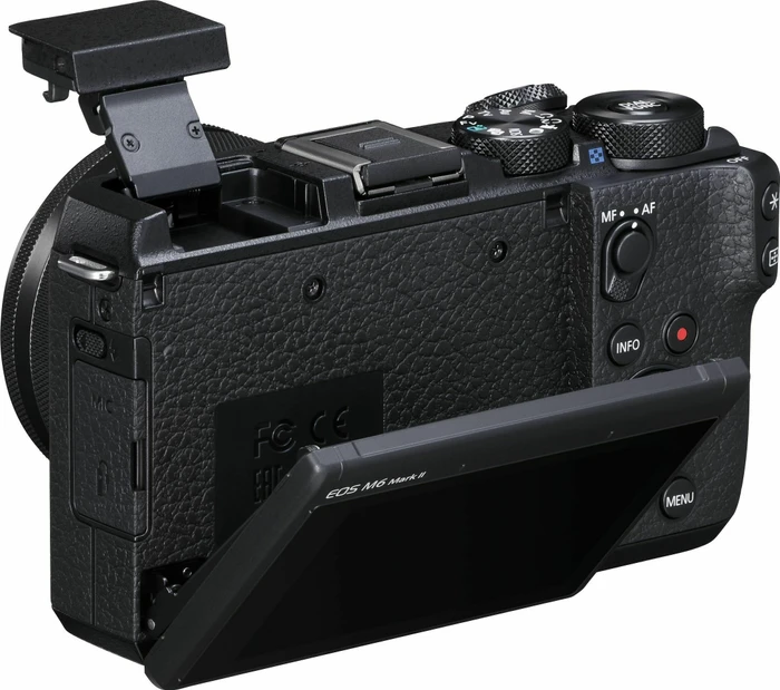 Canon EOS M6 Mark II mit Objektiv EF-M 15-45mm 3.5-6.3 IS STM