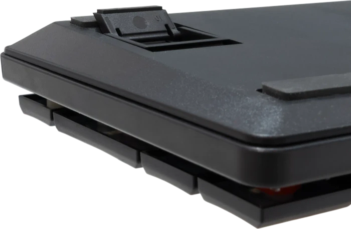 White Shark NAGAMAKI, schwarz, LEDs RGB, low-profile RED Switches, USB, US