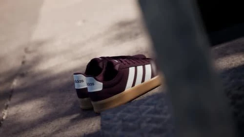 adidas Grand Court 3.0 maroon/off white/gum