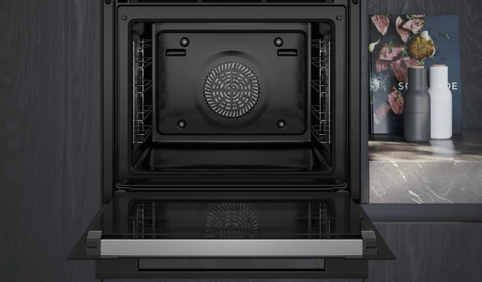 Siemens iQ700 HR776G1B1 Backofen mit Dampfunterstützung