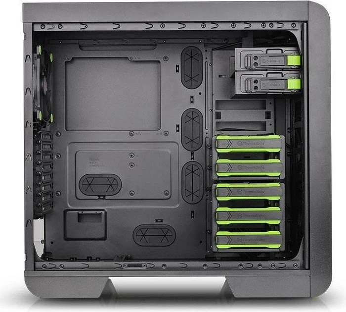 Thermaltake Core V51 Riing Edition, Acrylfenster
