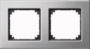 Merten System M M-Plan-Metallrahmen 2fach, platinsilber