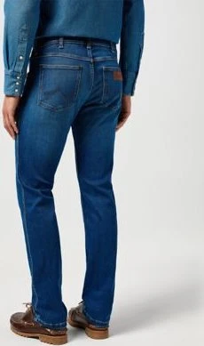 Wrangler Greensboro Medium Stretch Jeans dandelion summer (Herren)