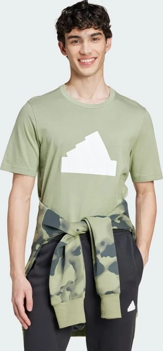adidas Future Icons Badge of Sport T-Shirt kurzarm tent green (Herren)
