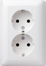 Gira SCHUKO-Doppelsteckdose 16A 250V mit Vollplatte, reinweiß