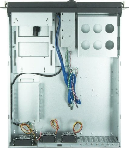 Chieftec UNC-310A-B, schwarz, 3HE, ATX (UNC-310A-B-OP) – Bild 4 von 9