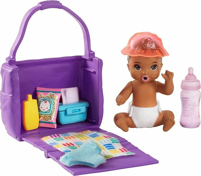 Mattel Barbie - Skipper Babysitters Inc. Wickel-Baby Puppe Spielset