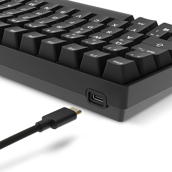 Sharkoon Skiller SGK50 S2 PBT, schwarz, LEDs RGB, hot-swap, Gateron G Pro 3.0 YELLOW, USB, DE