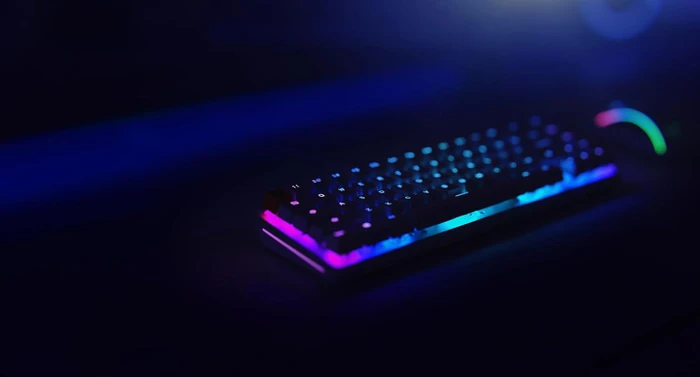 Glorious GMMK 2 Compact, 65%, schwarz, LEDs RGB, Glorious Fox Linear, USB, UK