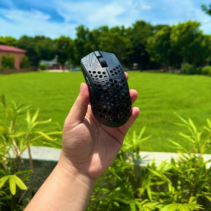 Vancer x Arbiter Studio AKITSU Small Carbon Fiber 8K Wireless Mouse schwarz, USB