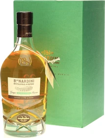 Nardini Grappa Riserva 22 Anni 700ml