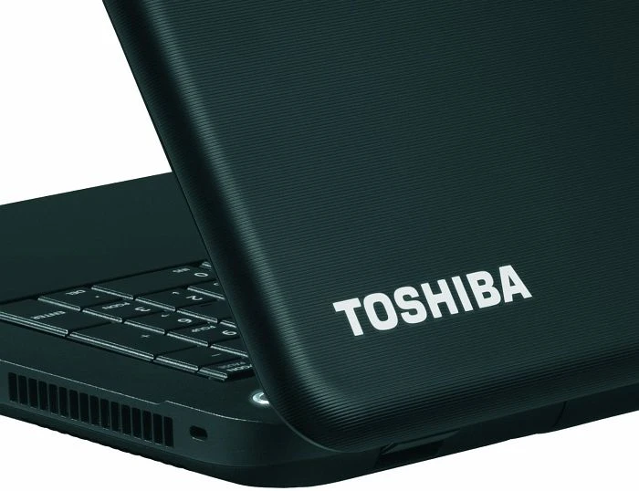 Toshiba Satellite C70D-B-302, schwarz, A4-6210, 4GB RAM, 750GB HDD, DE