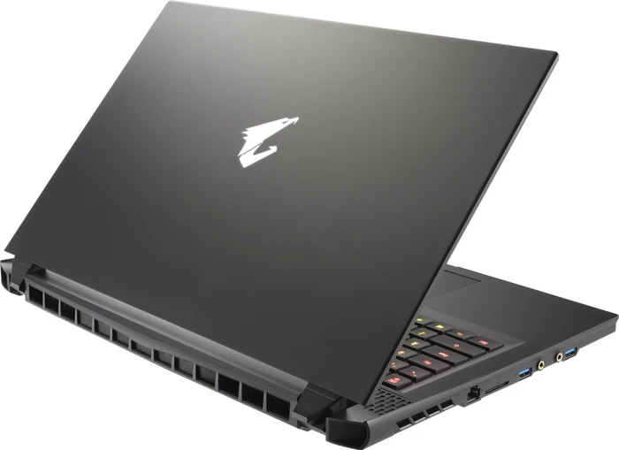 GIGABYTE AORUS 17G, Core i7-10870H, 32GB RAM, 1TB SSD, GeForce RTX 3080, DE
