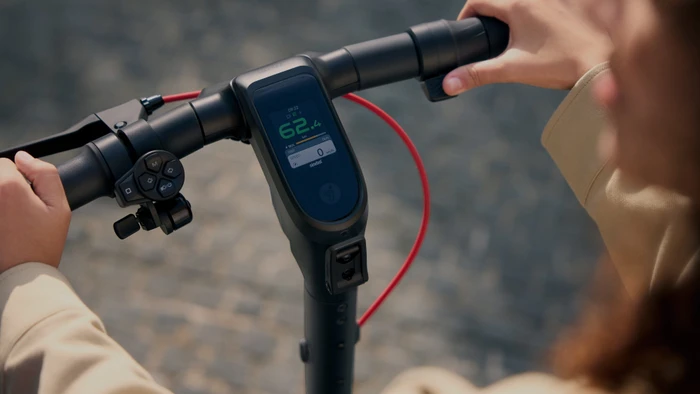Ninebot by Segway F3 D Elektro-Roller 20km/h